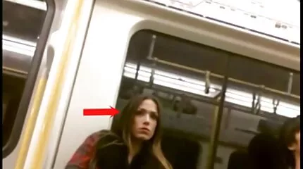 A mature szexvideók néger berobbant a szépség Lyen Parker seggébe.