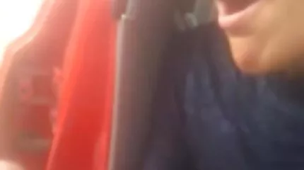 Ázsiai lány fehér proletár tagot ingyen pornó filmek választott egy szerelőnek.